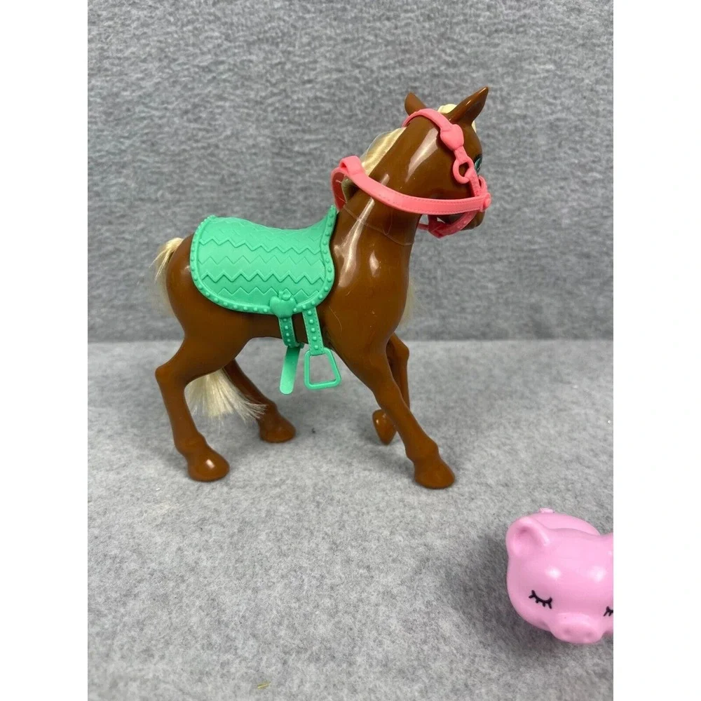 Barbie ANIMAL DOLL‎ Extra #3 FLYING PIG Club Chelsea Little Sister Pony